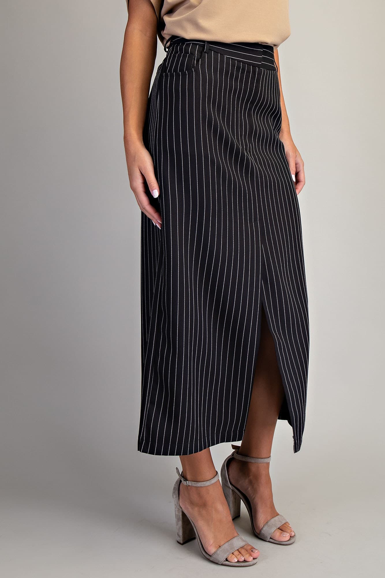 SHS9706 - BLACK