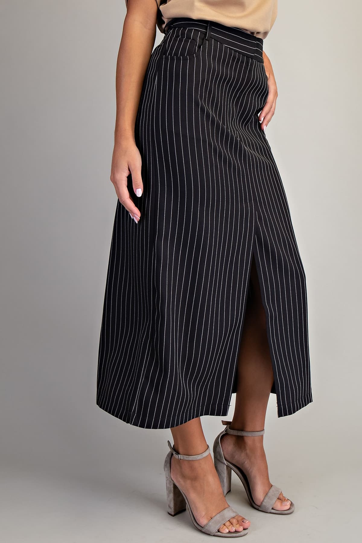 SHS9706 - BLACK