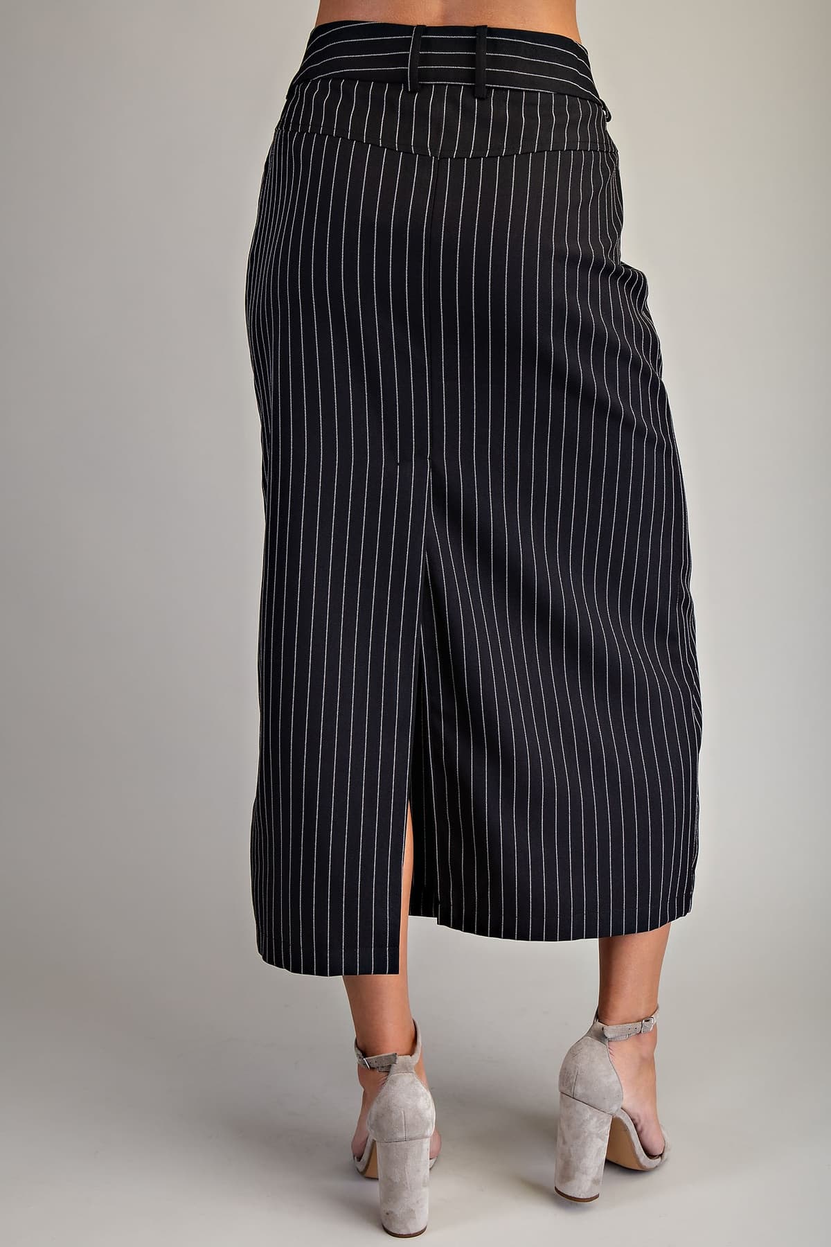 SHS9706 - BLACK