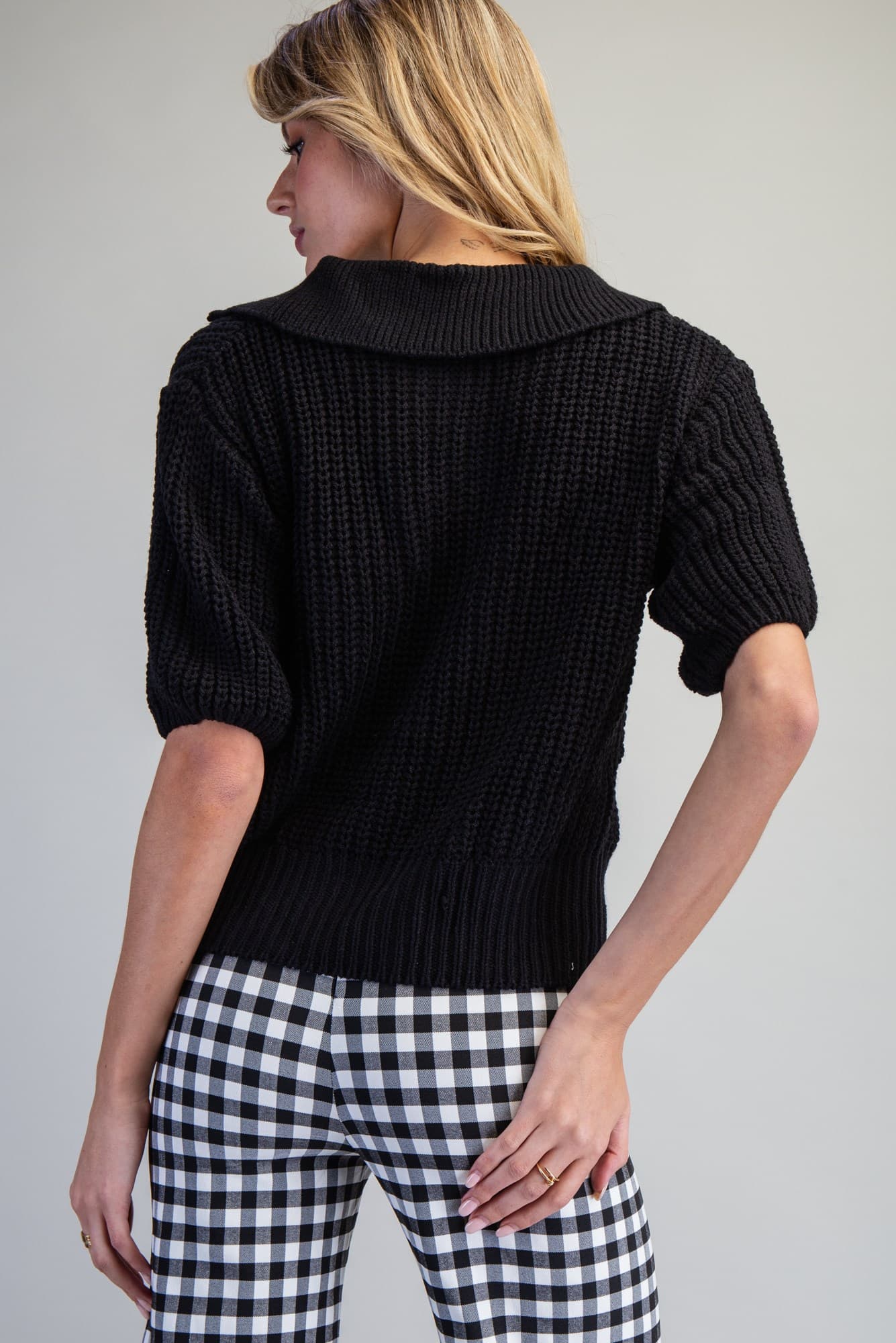 SG10235 - BLACK