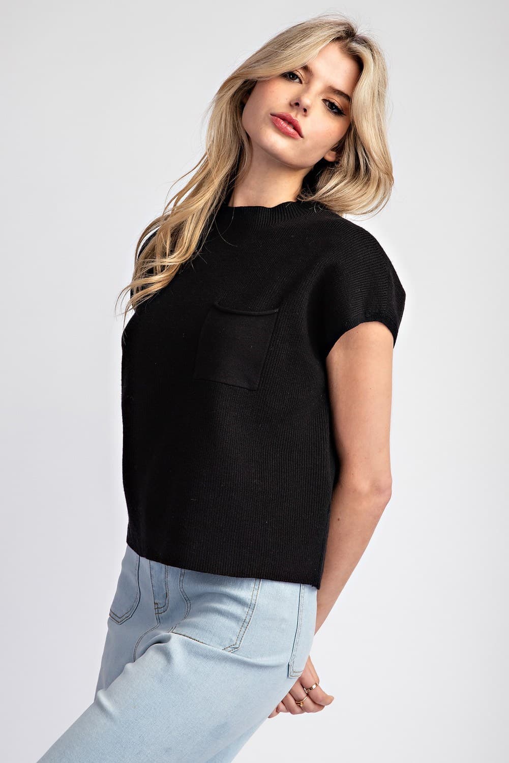 SK11370 - BLACK
