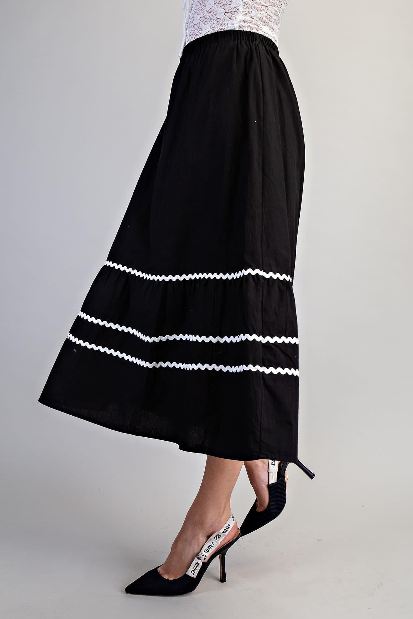SHS12143 - BLACK