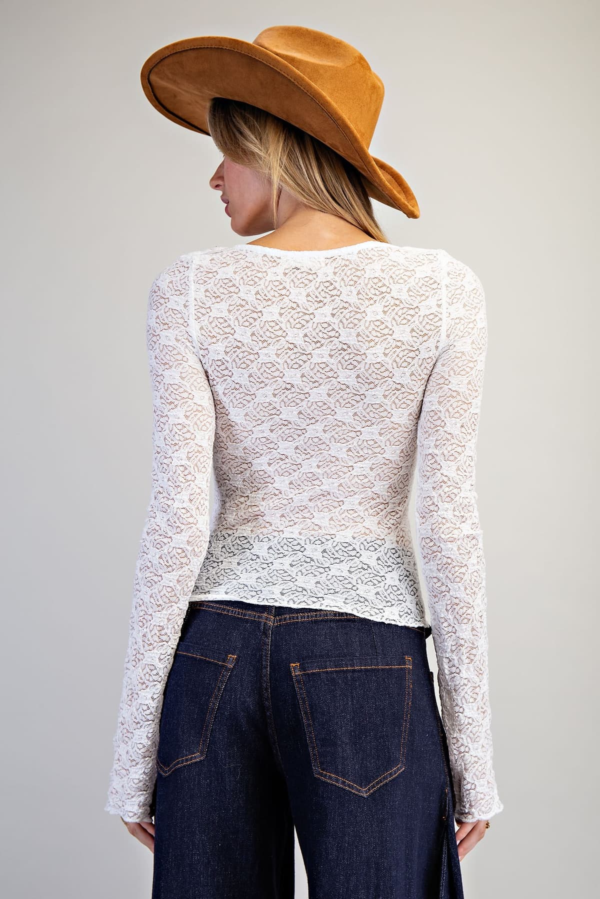TH12045 - IVORY