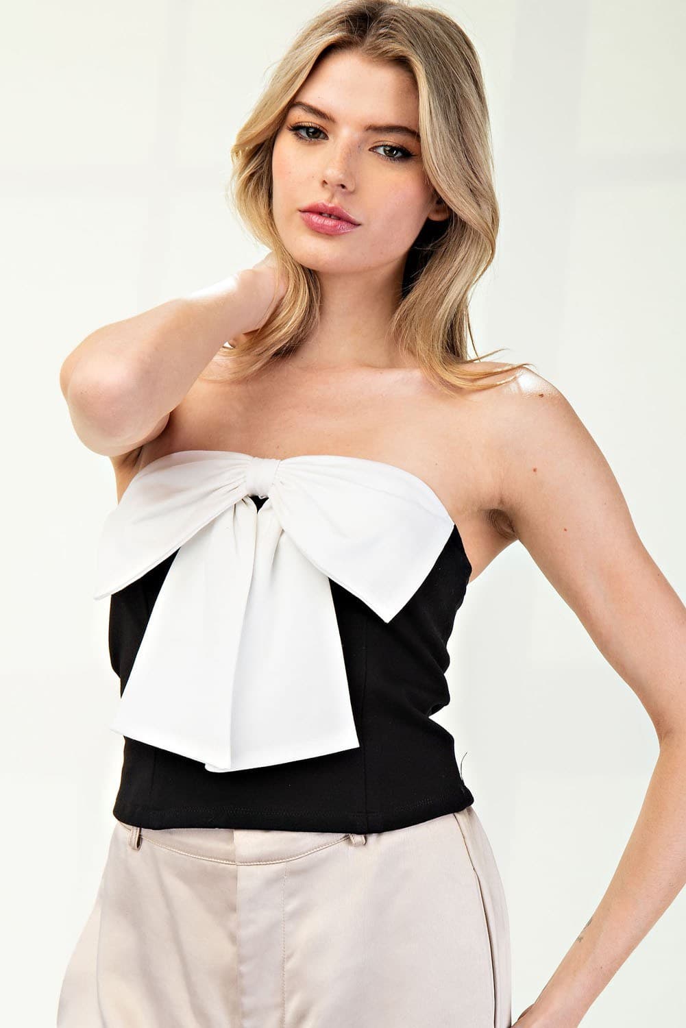 TK11608 - BLACK