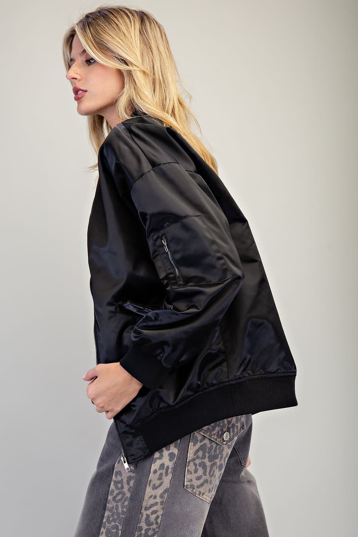 JG10383 - BLACK
