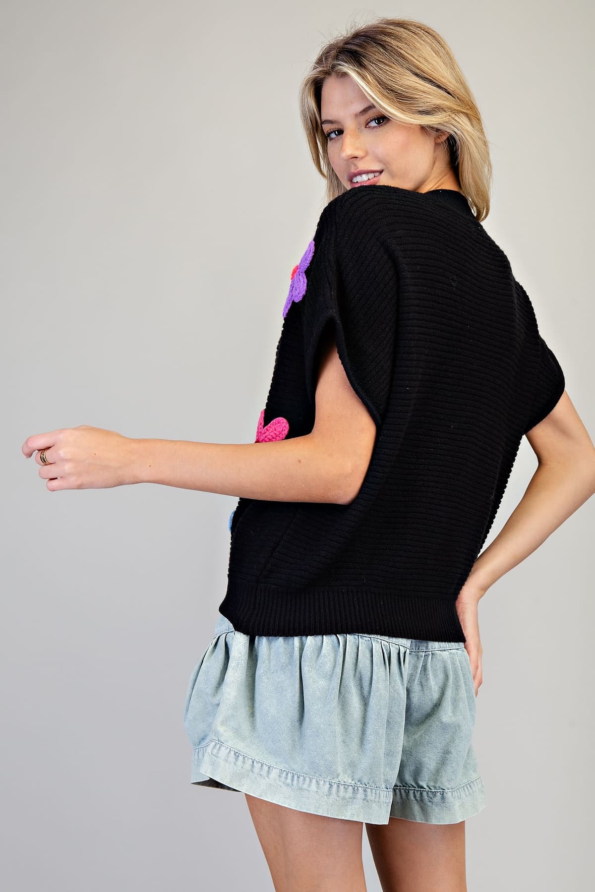 SG10642 - BLACK