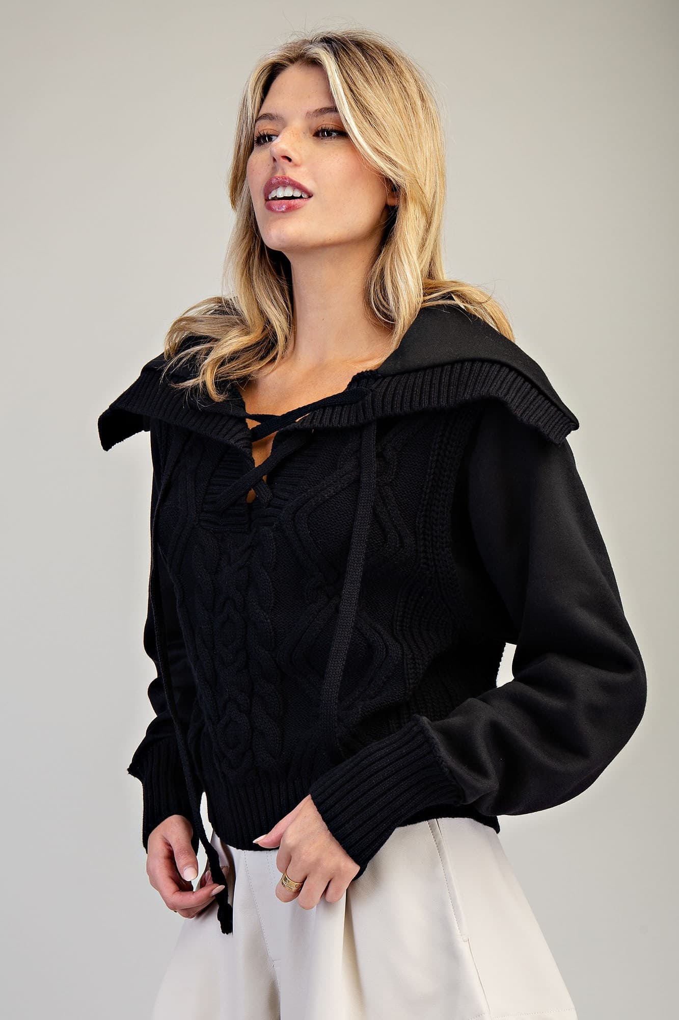 SK11393 - BLACK