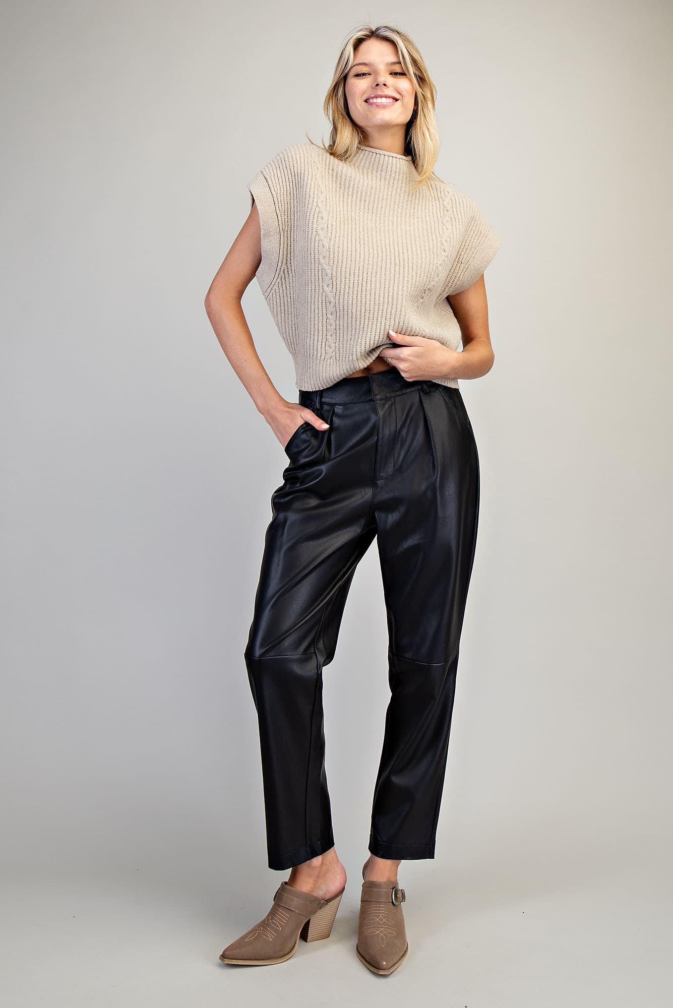 PK11246 - BLACK