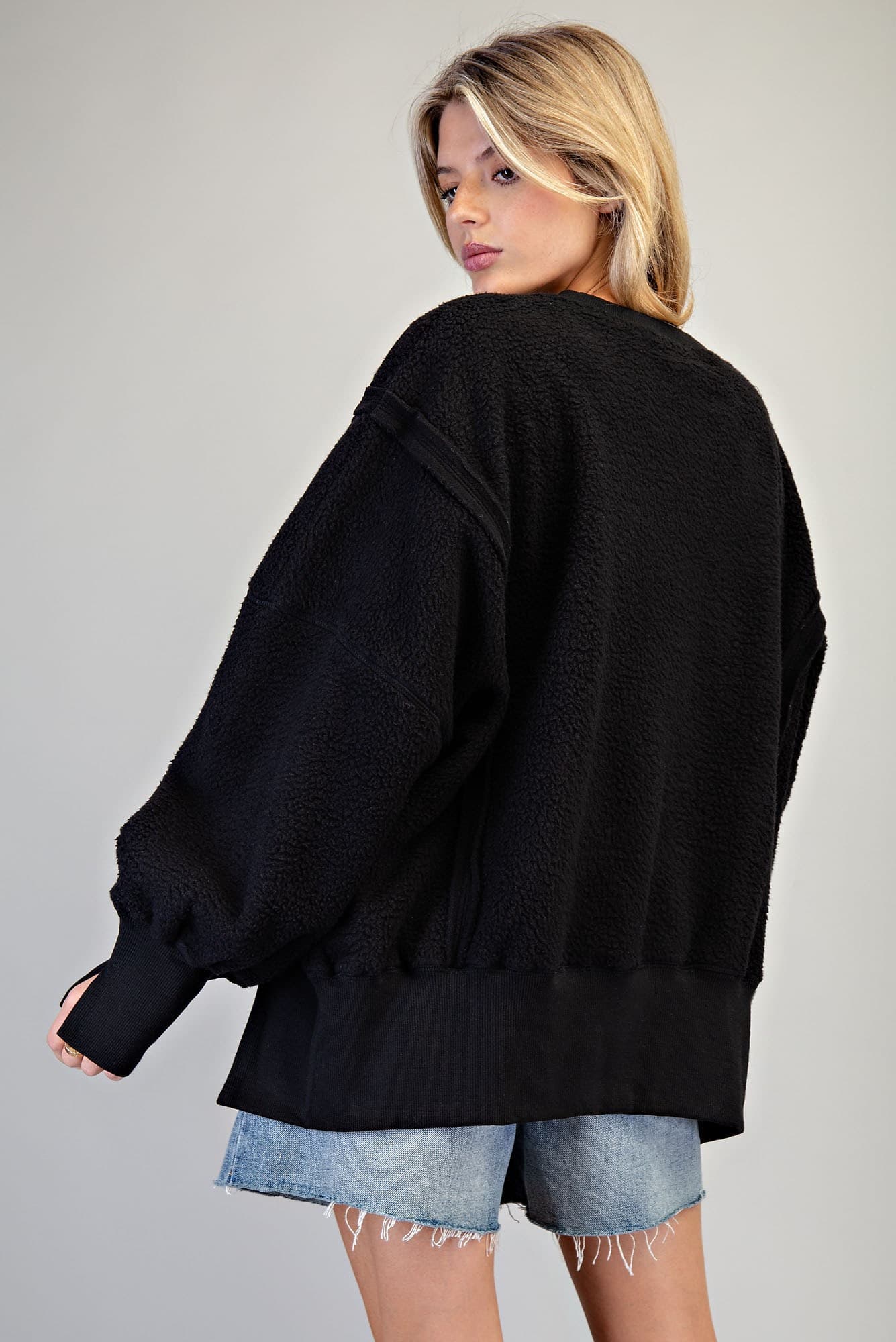 TG10388 - BLACK
