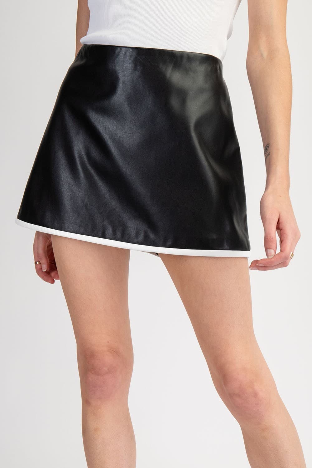 SHS12087 - BLACK