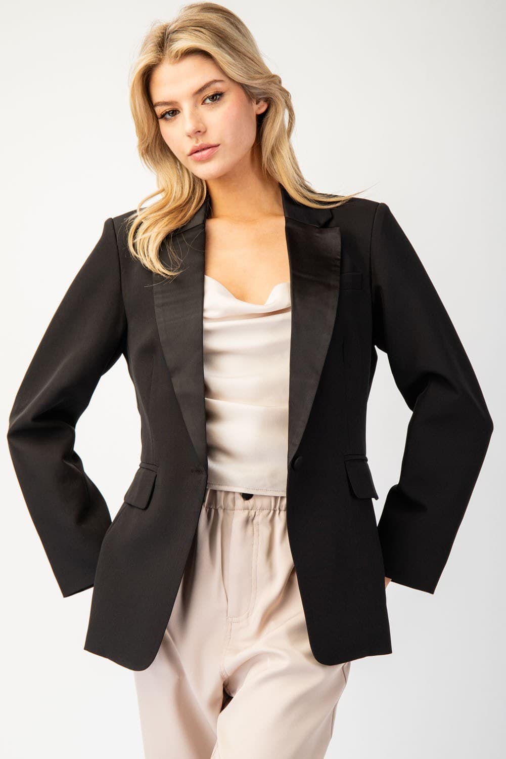 JK11615 - BLACK