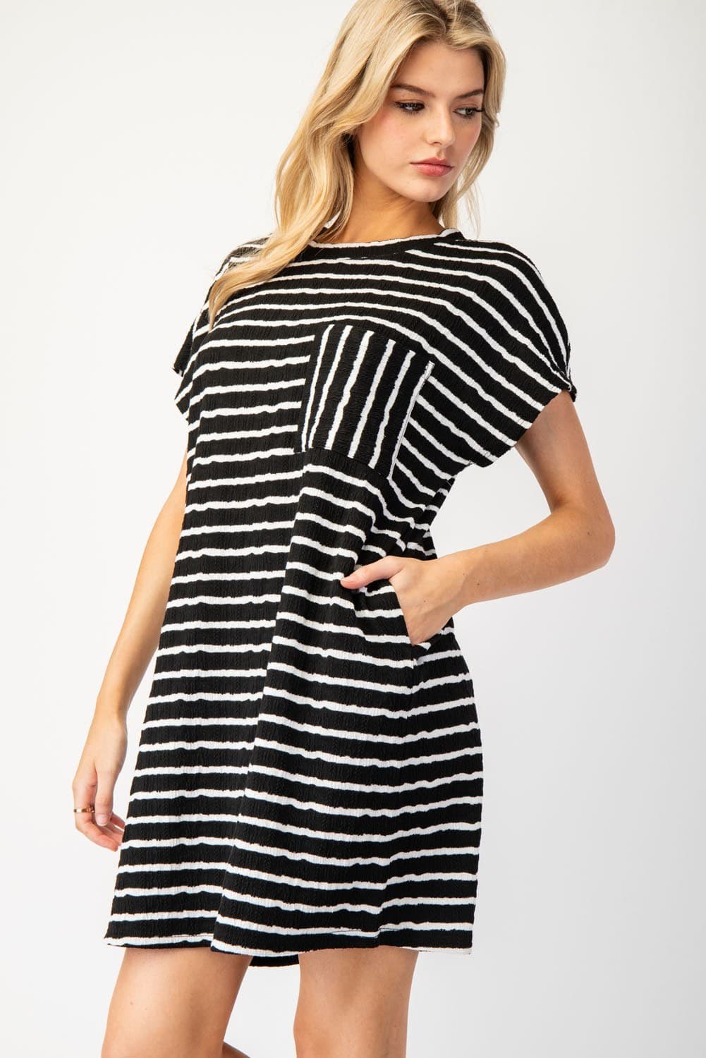 DK11846 - BLACK