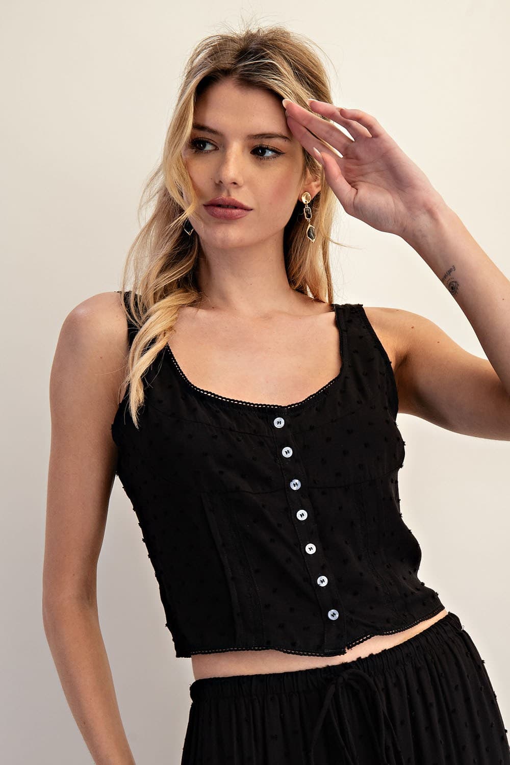 TK11685 - BLACK