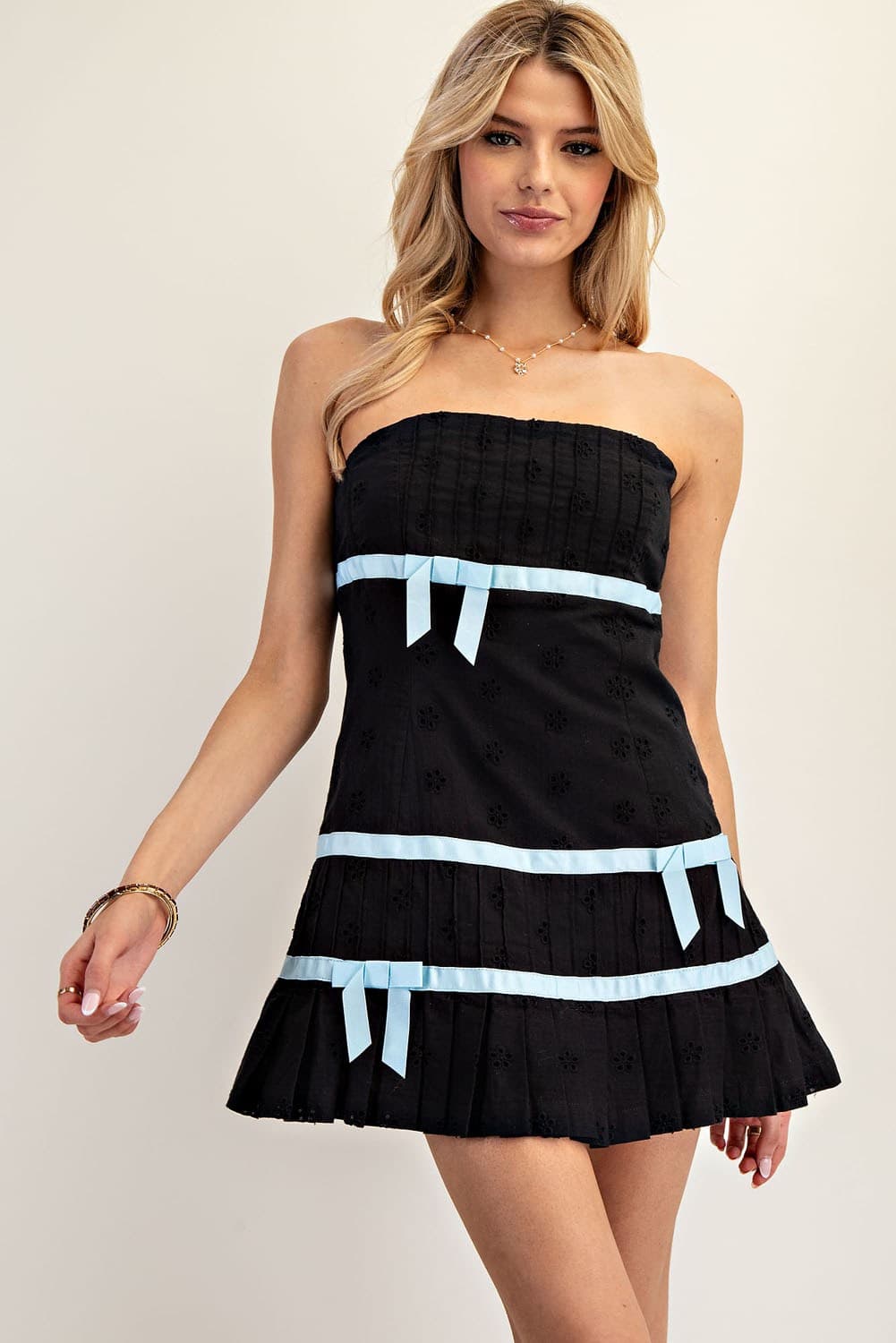 DH12190 - BLACK