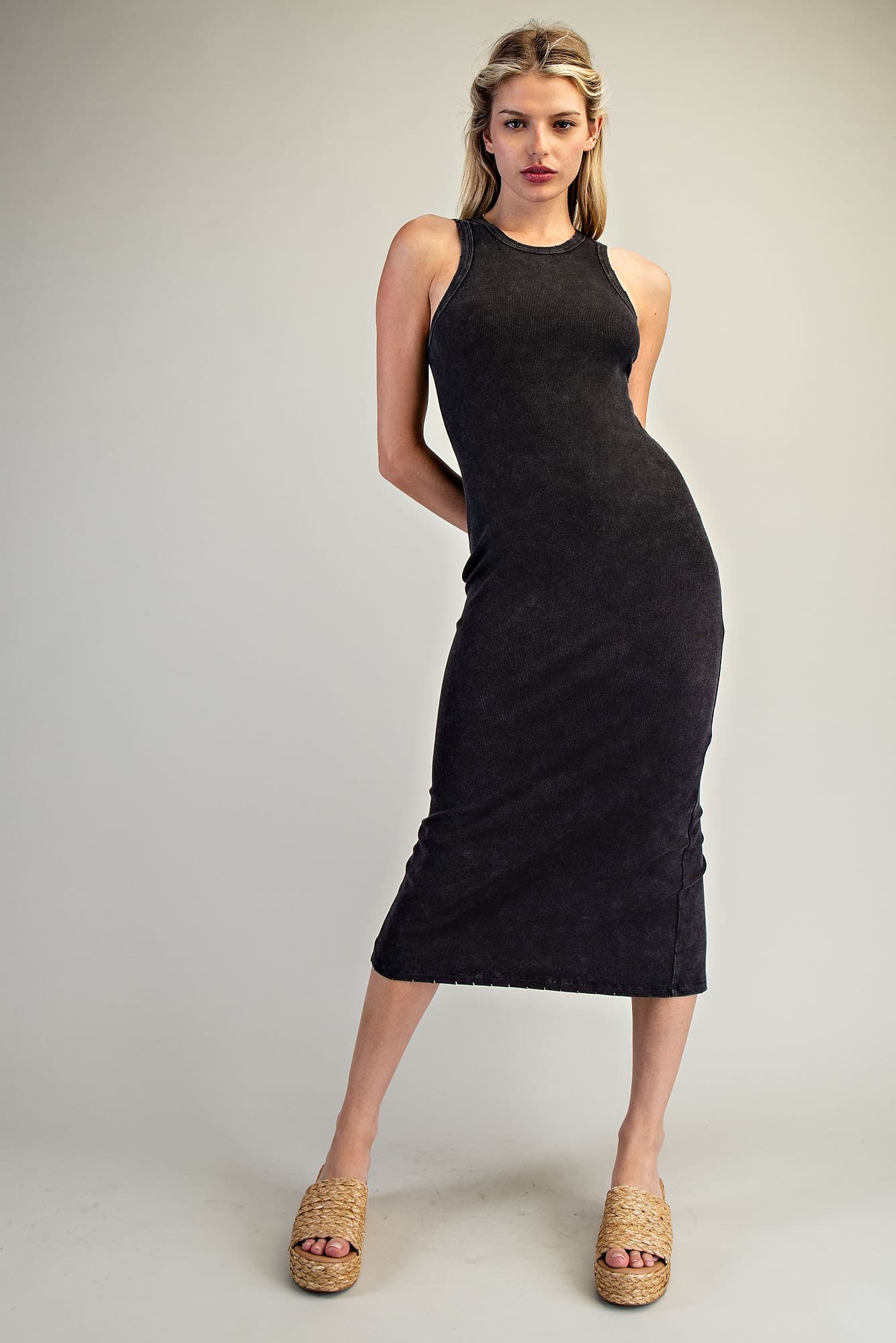 DK11469 - BLACK