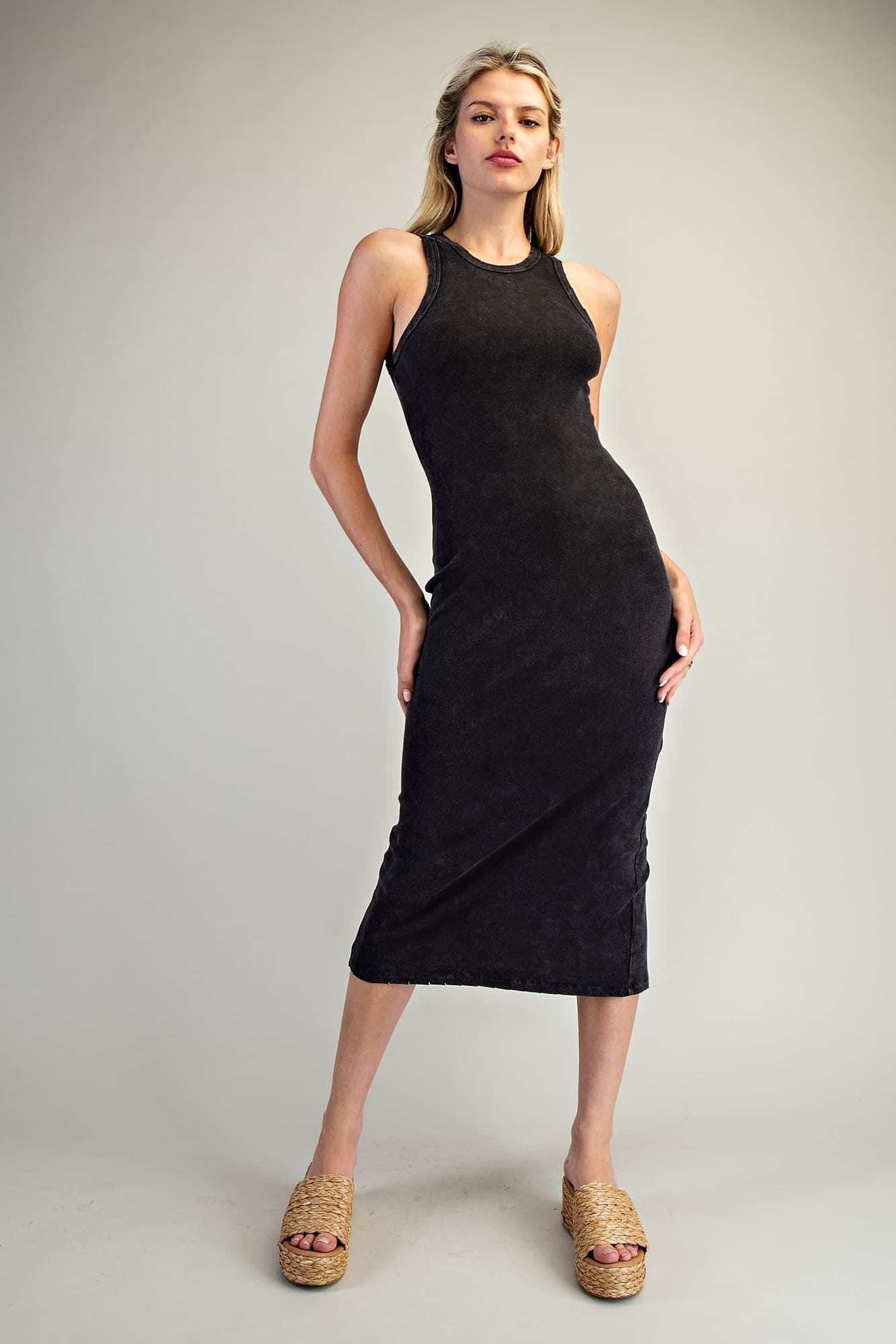 DK11469 - BLACK