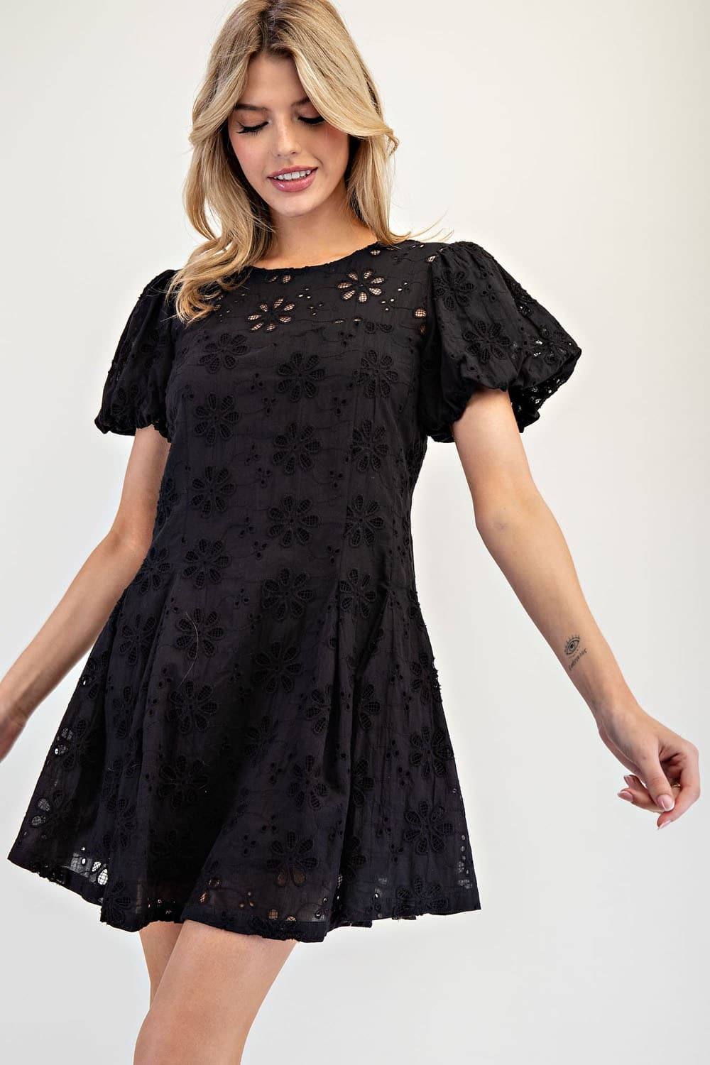 DK11705 - BLACK