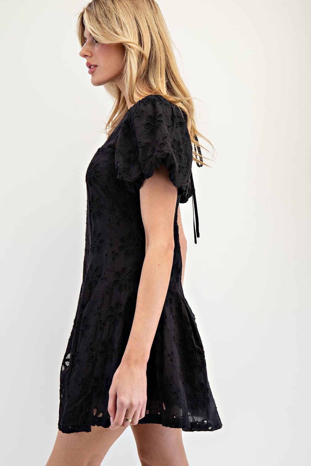 DK11705 - BLACK