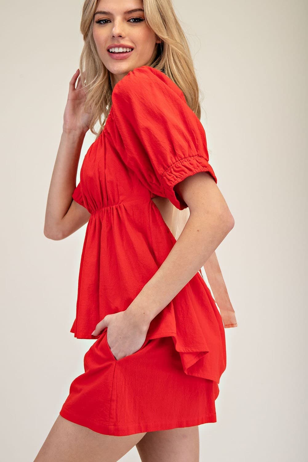 SET12303 - TOMATO