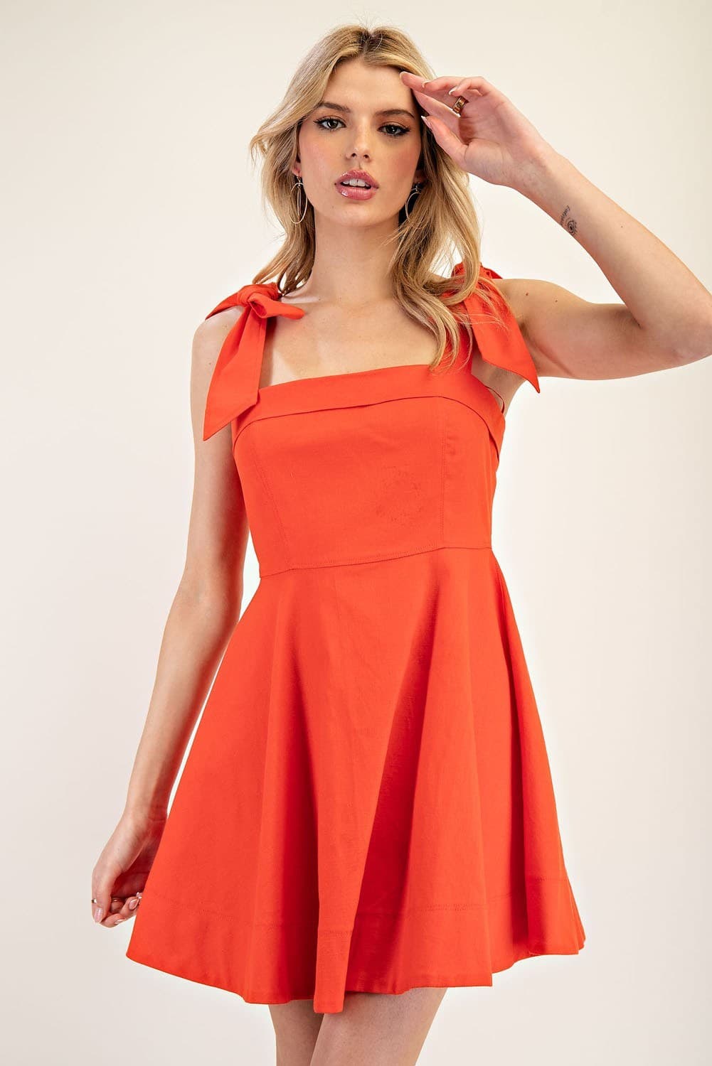 DK11684 - TOMATO
