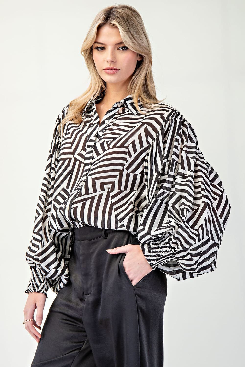 TK11971 - BLACK