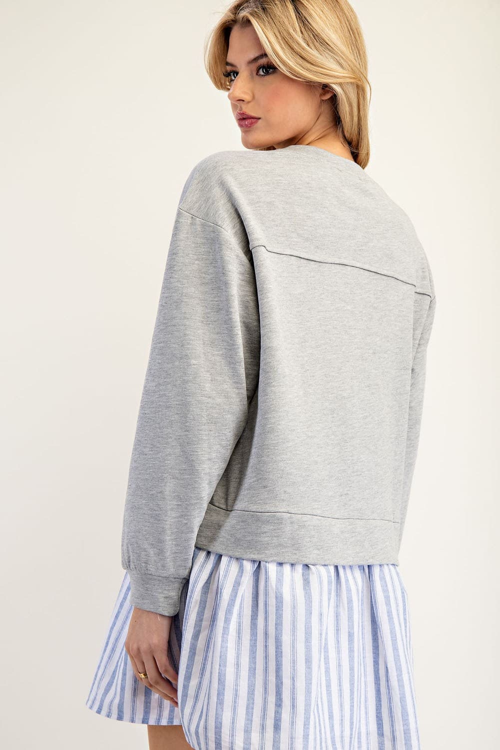 DH12402 - GLACIER GREY