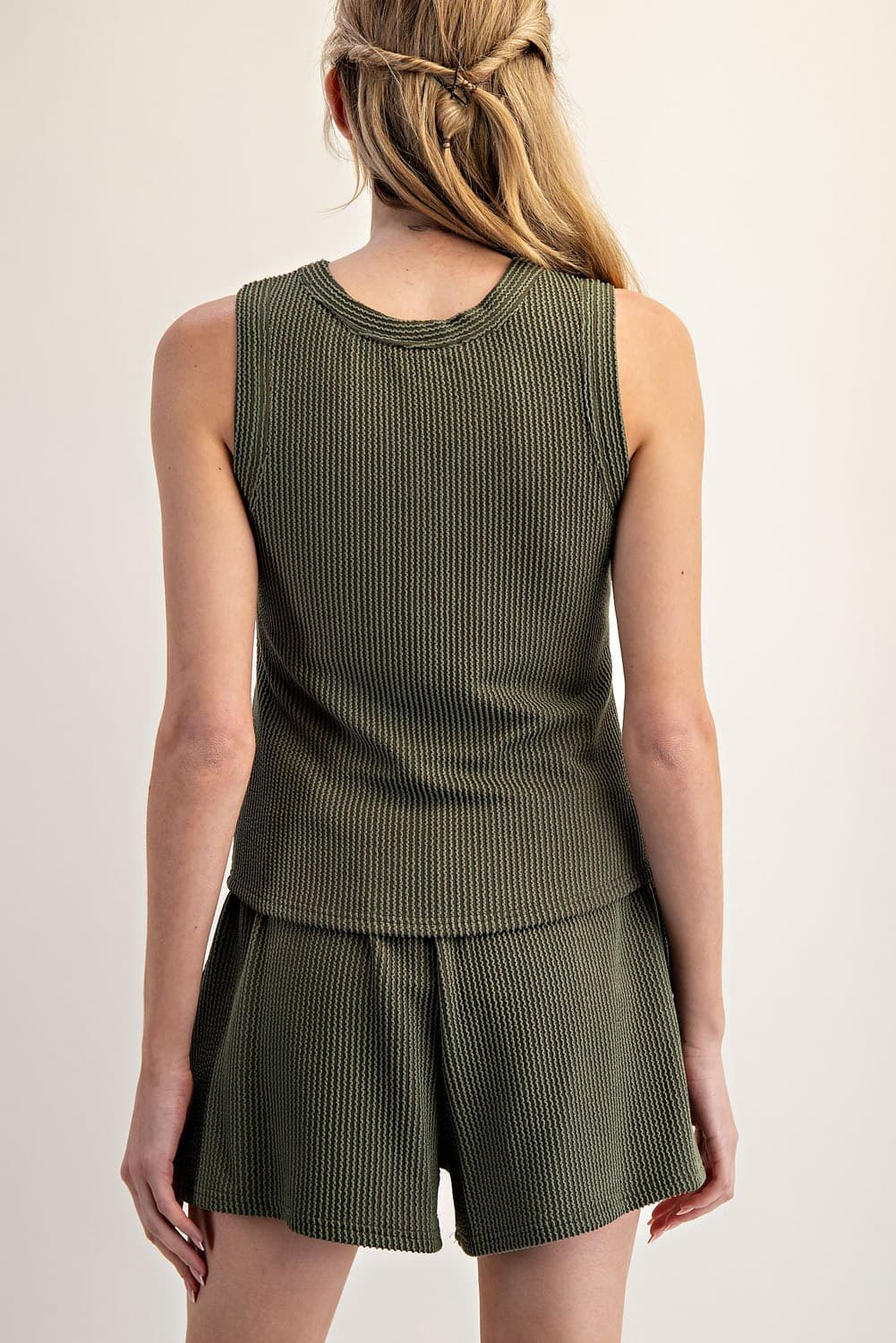 TK11936 - OLIVE