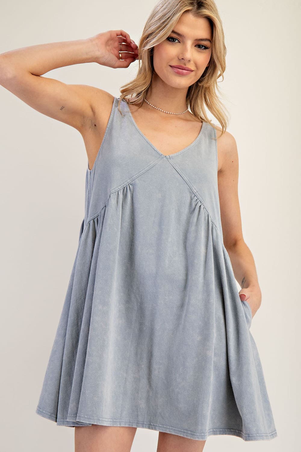 DH12234 - ICE BLUE
