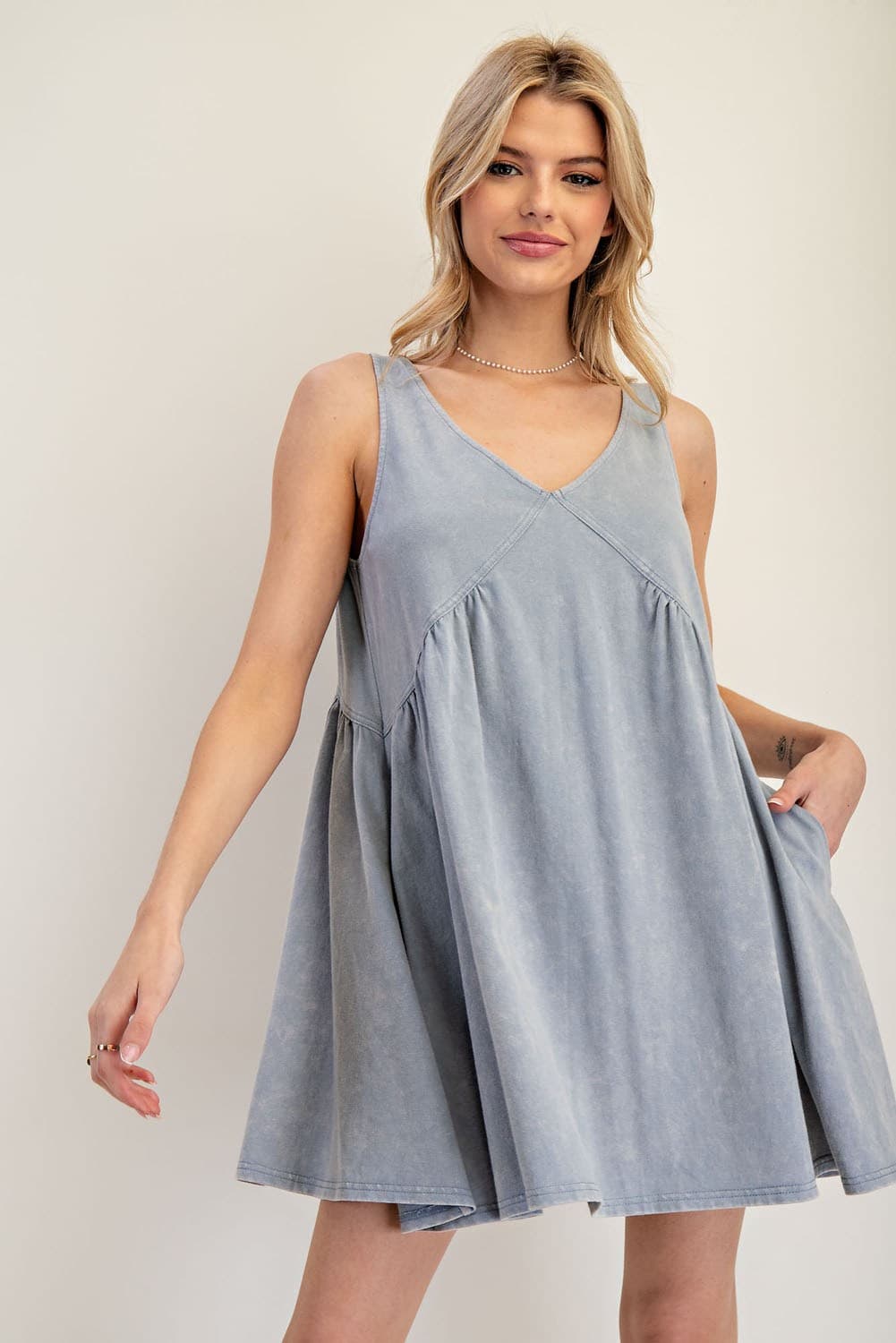 DH12234 - ICE BLUE