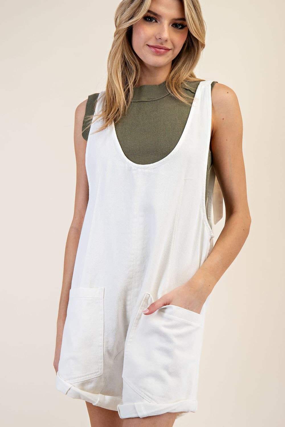 BK11916 - OFF WHITE