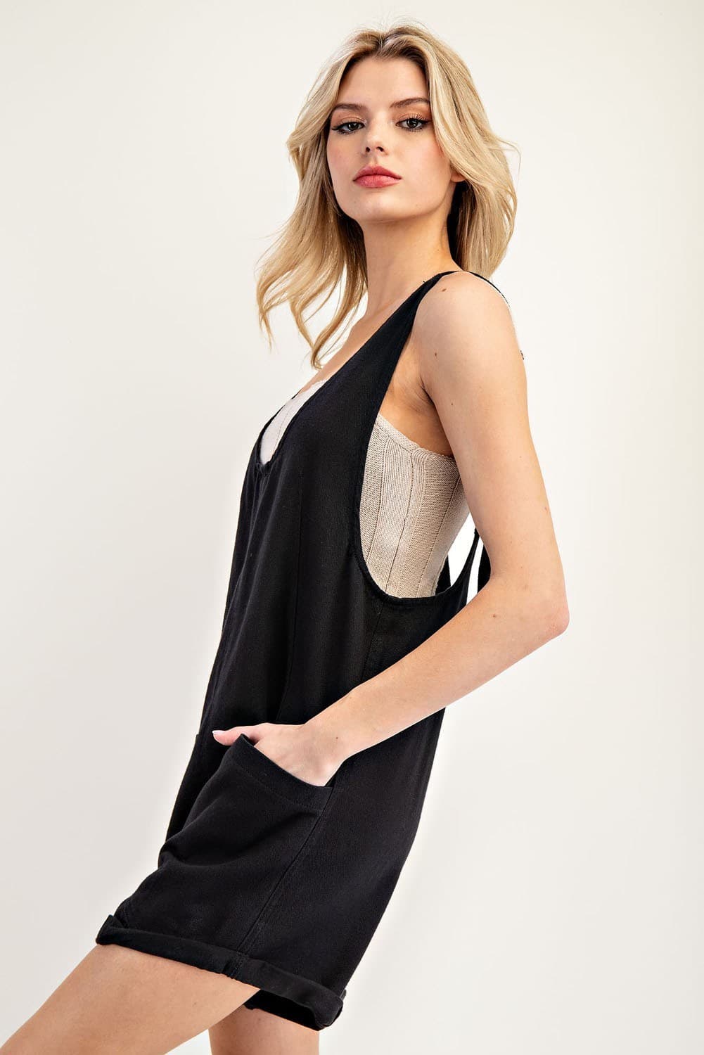 BK11916 - BLACK