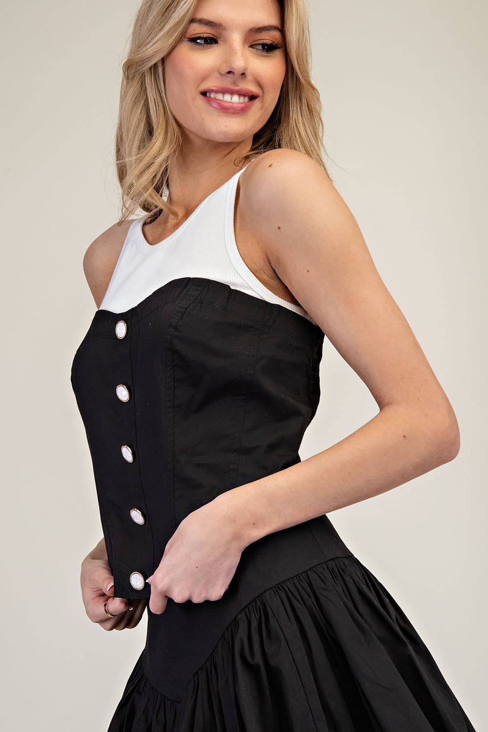 TG10864 - BLACK