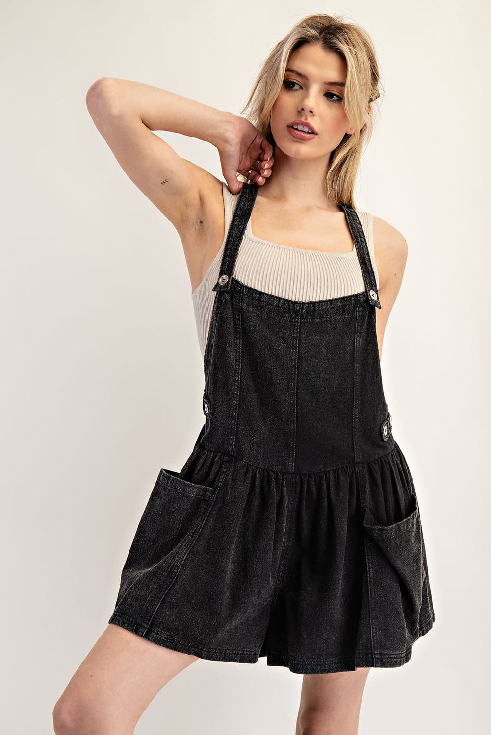 BG10736 - ASH BLACK