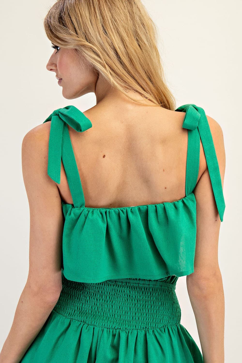 TH12468 - TENNIS GREEN