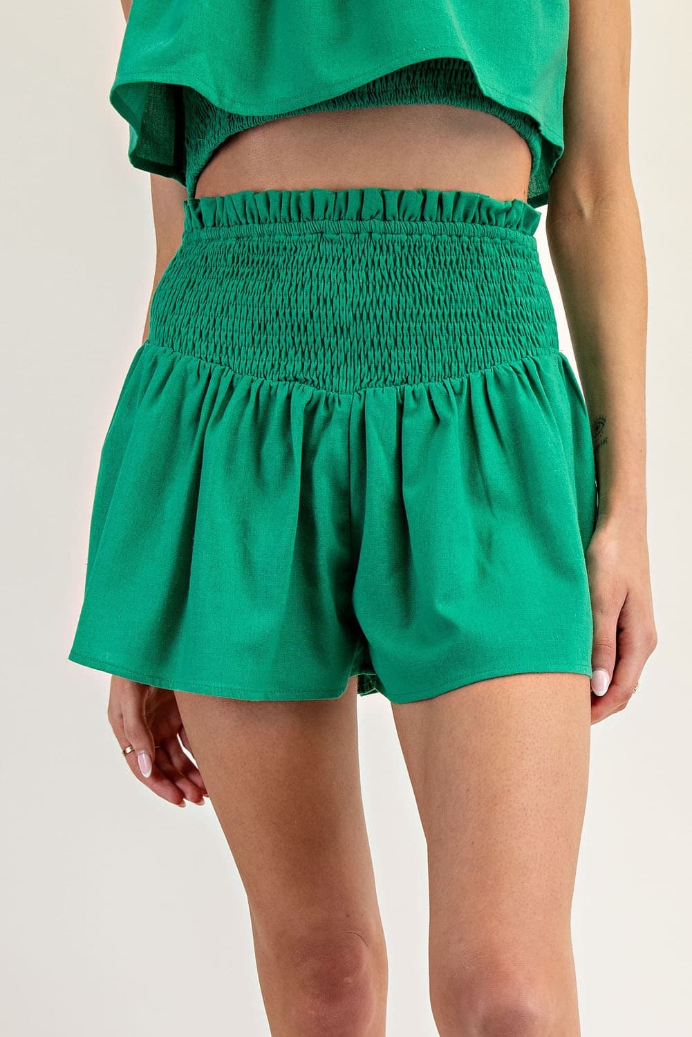 PH12469 - TENNIS GREEN