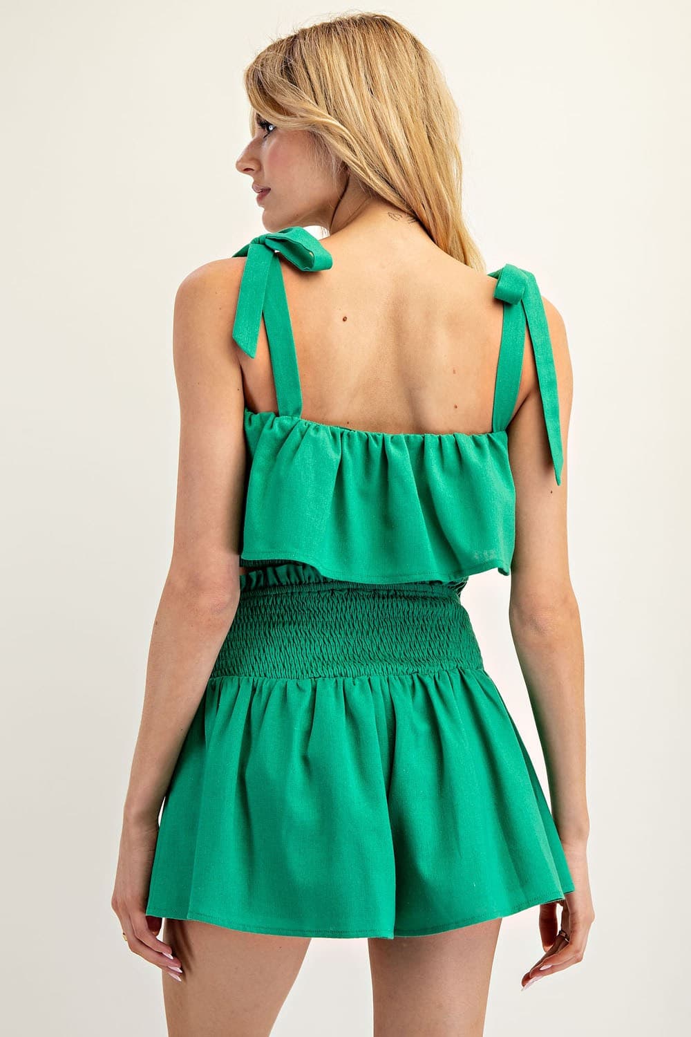 PH12469 - TENNIS GREEN