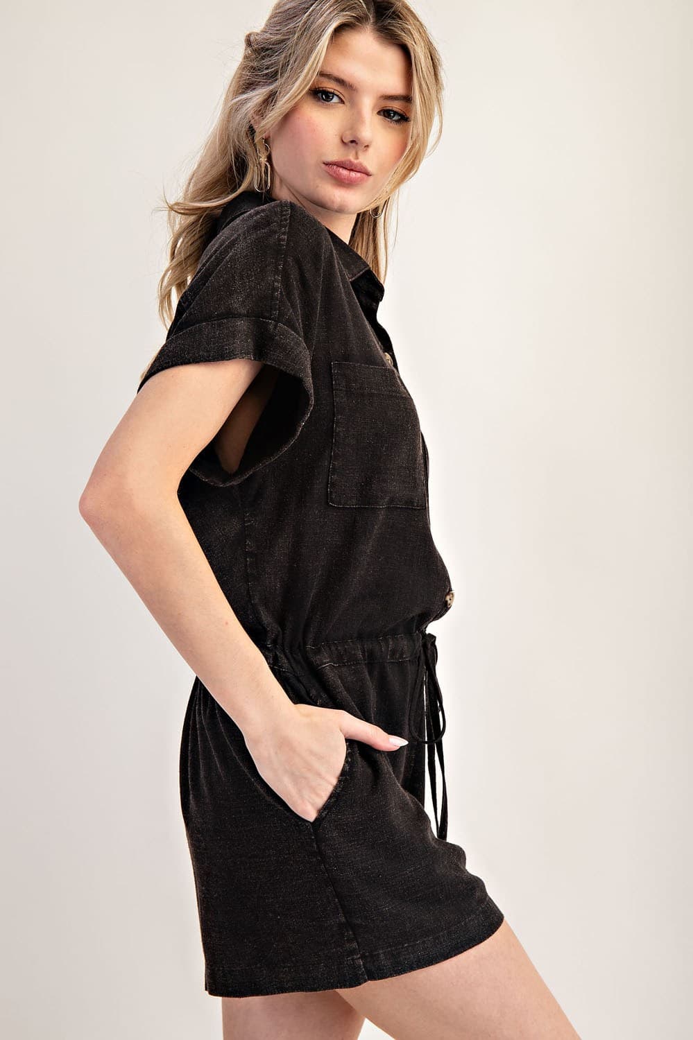 BK11836 - BLACK