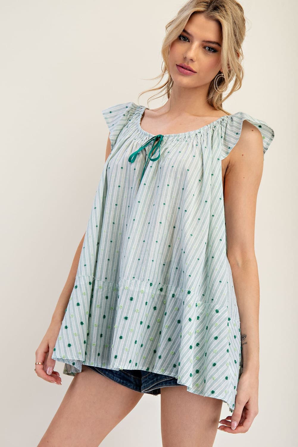 TH12424 - TENNIS GREEN
