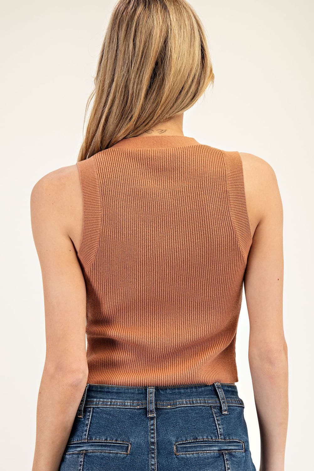 SG10757 - TAWNY ORANGE