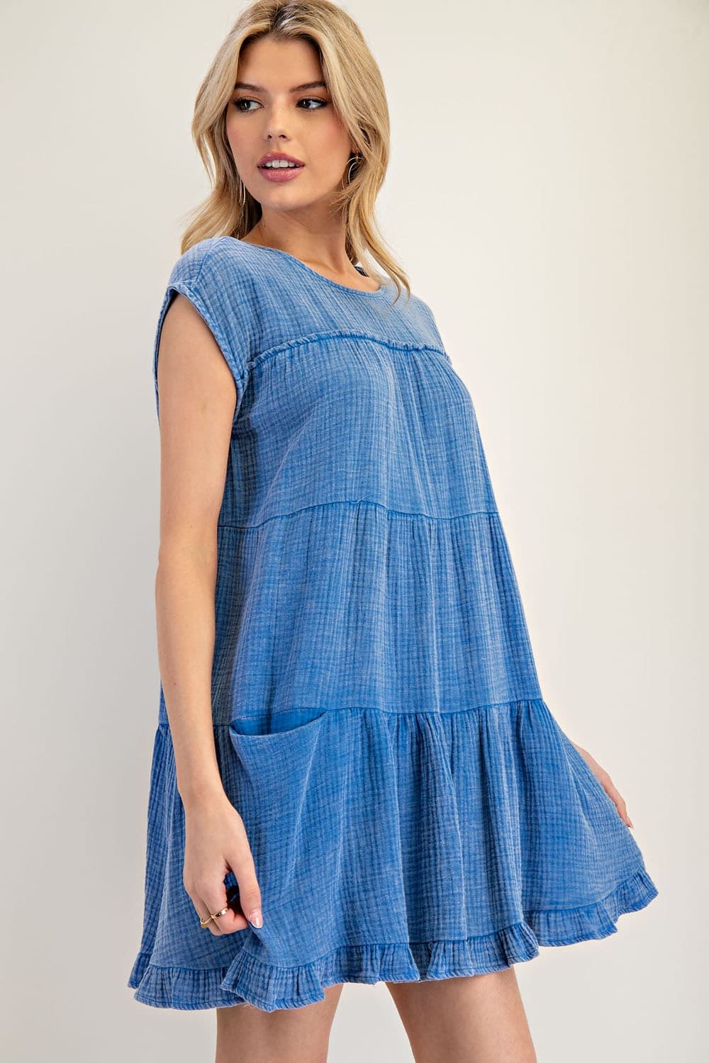 DG10897 - SAPPHIRE BLUE