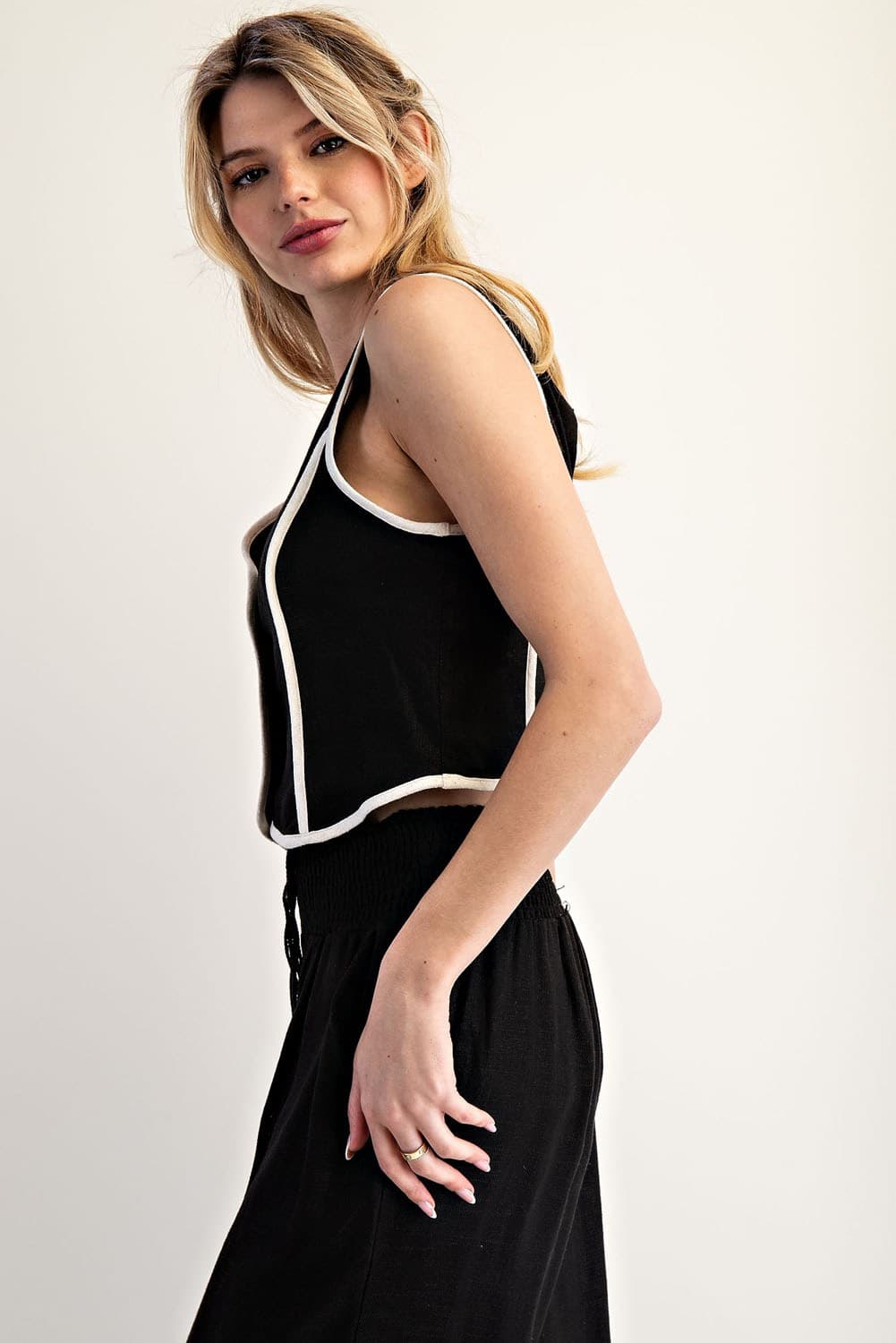 JK11680 - BLACK