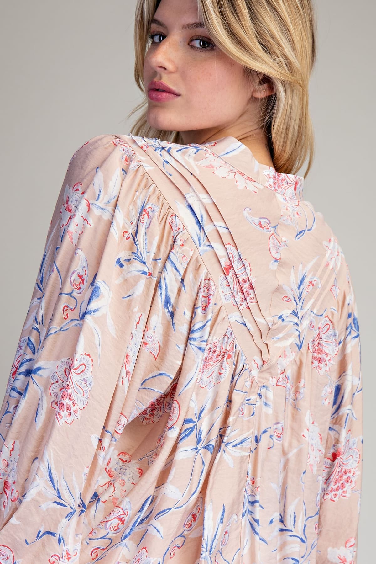 TK14030 - BRANDY ROSE