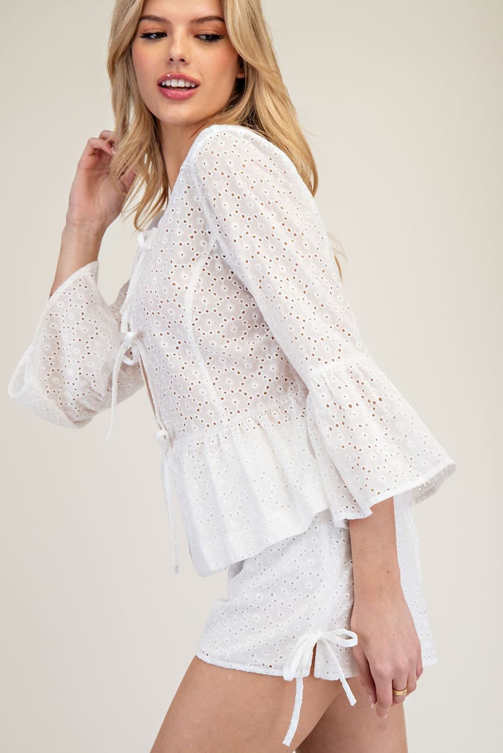 PH12382 - OFF WHITE