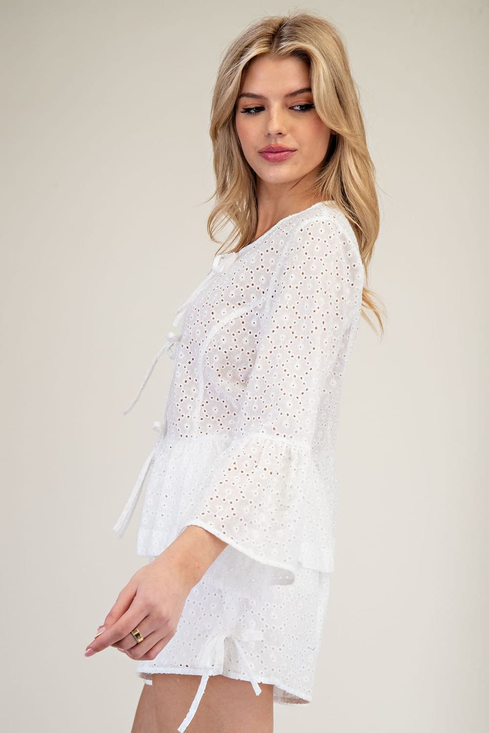 TH12381 - OFF WHITE