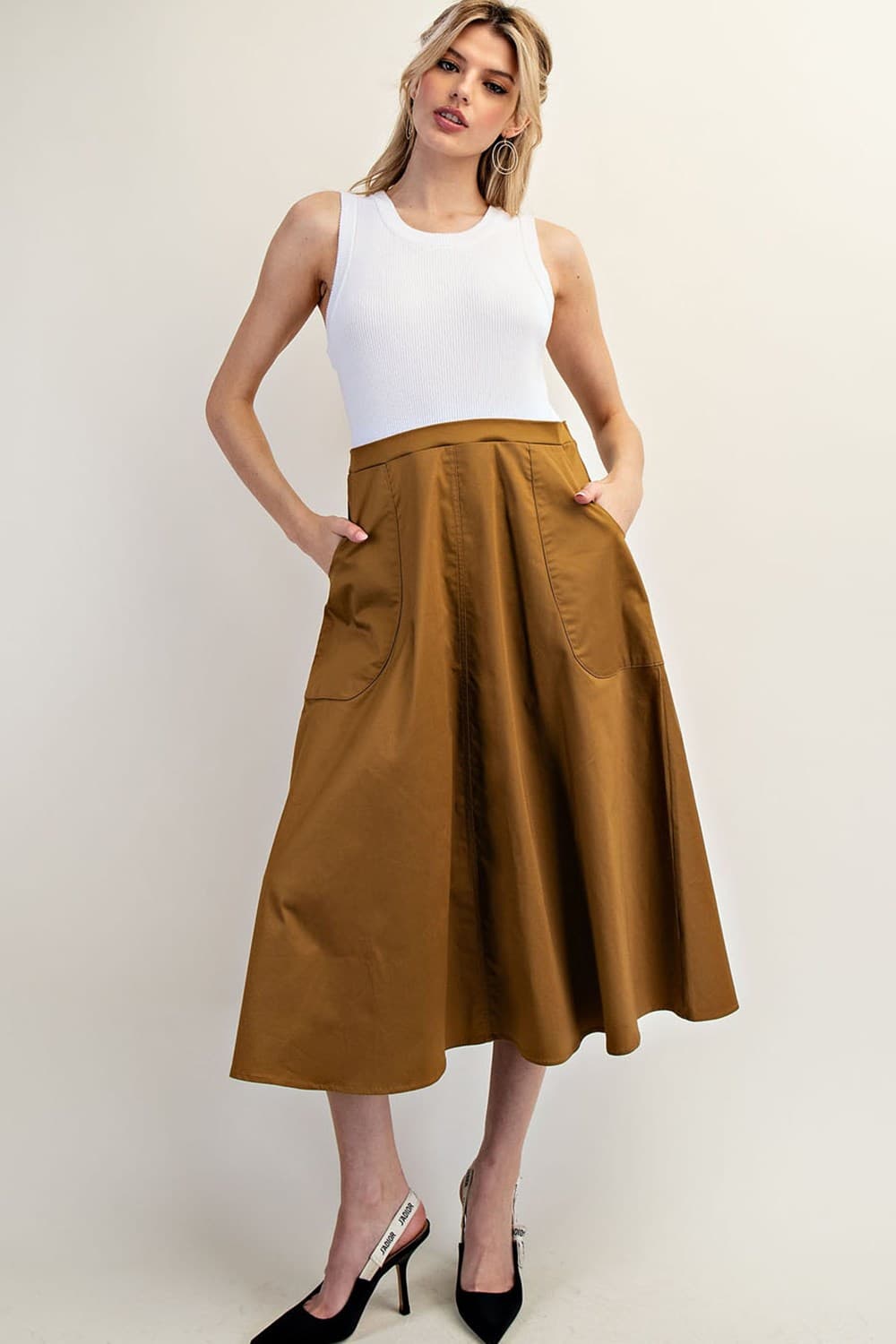 SDK11568 - HAZELNUT