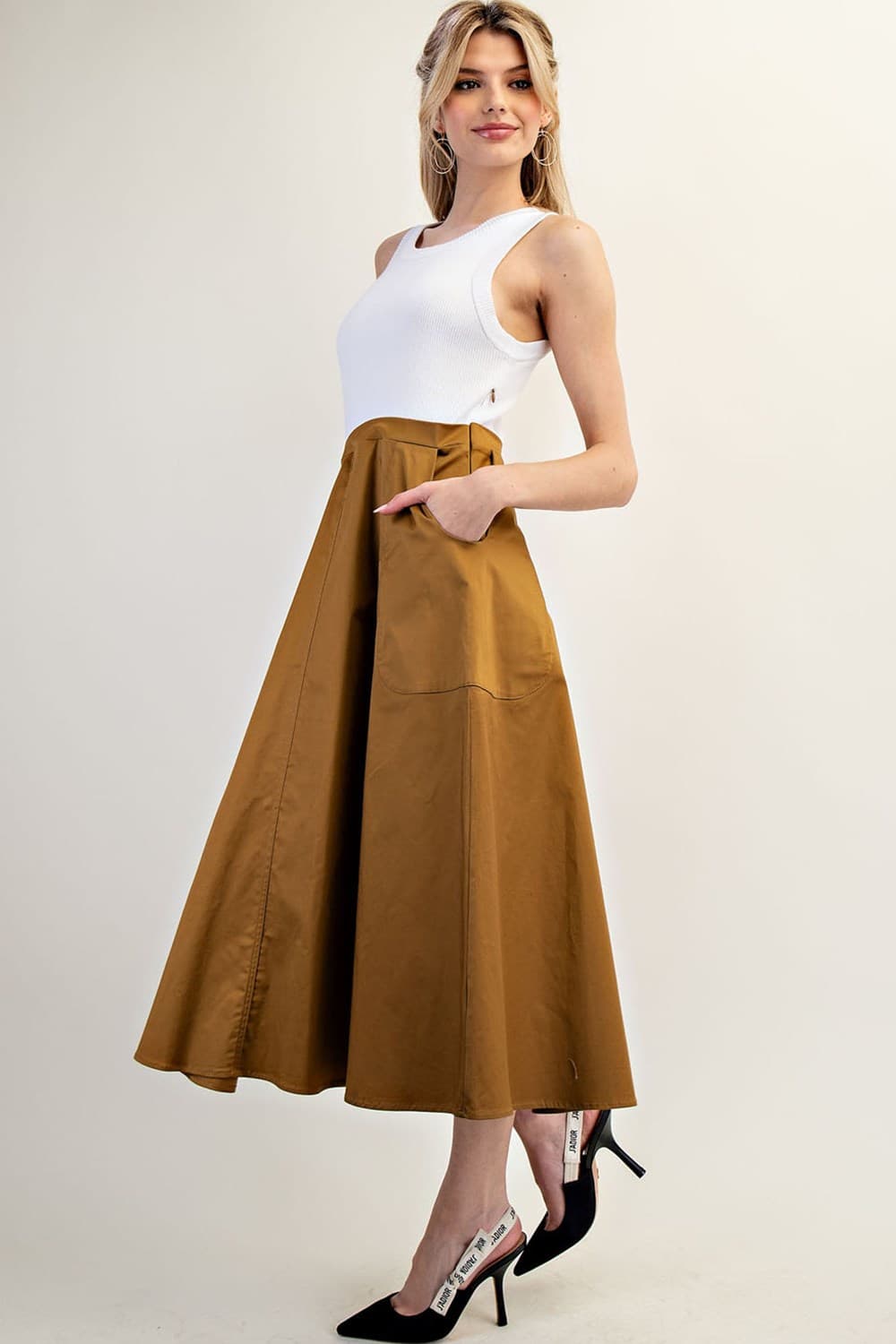 SDK11568 - HAZELNUT