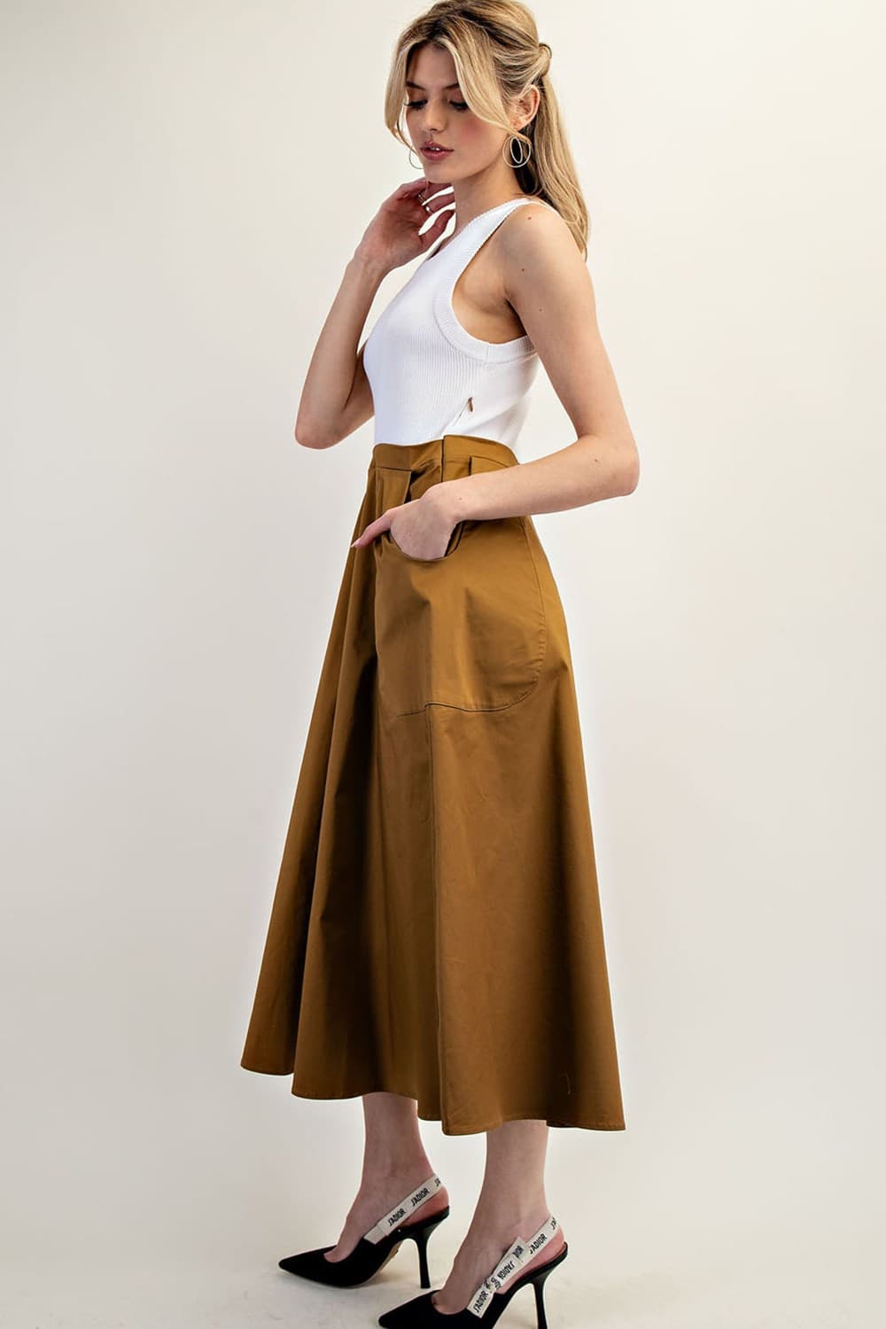 SDK11568 - HAZELNUT