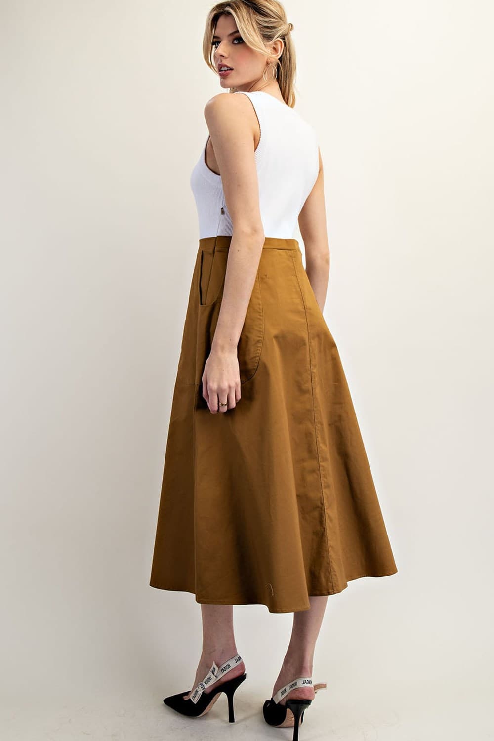 SDK11568 - HAZELNUT