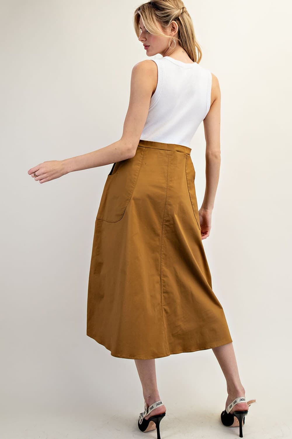 SDK11568 - HAZELNUT
