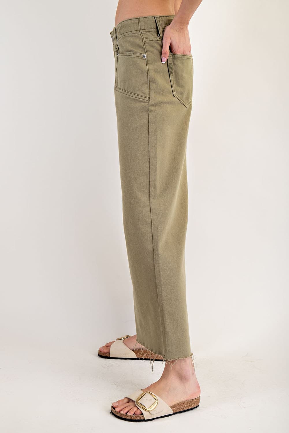 PG10698 - OLIVE